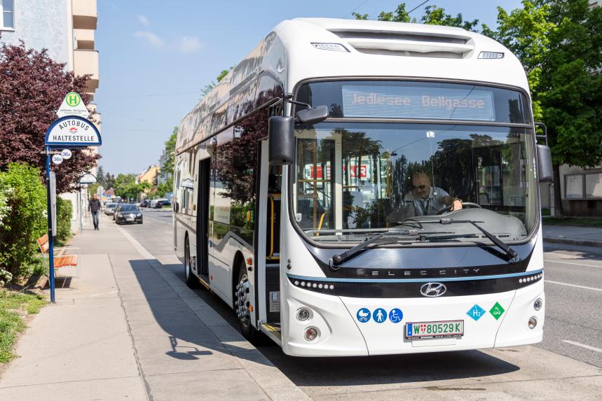 Wasserstoff-Testbus von Hyundai auf den Linien 36A und B